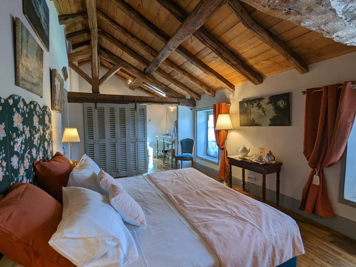 Chateau De Lavaud Montbron Ngoại thất bức ảnh